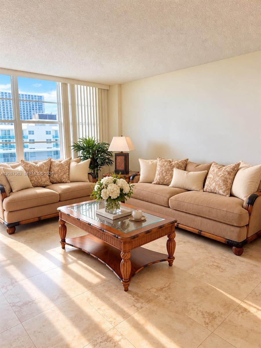 3725 S Ocean Dr # 1606 — Photo 4