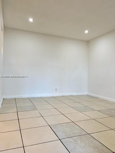 1204 NE 5th Ave # 3 — Photo 5