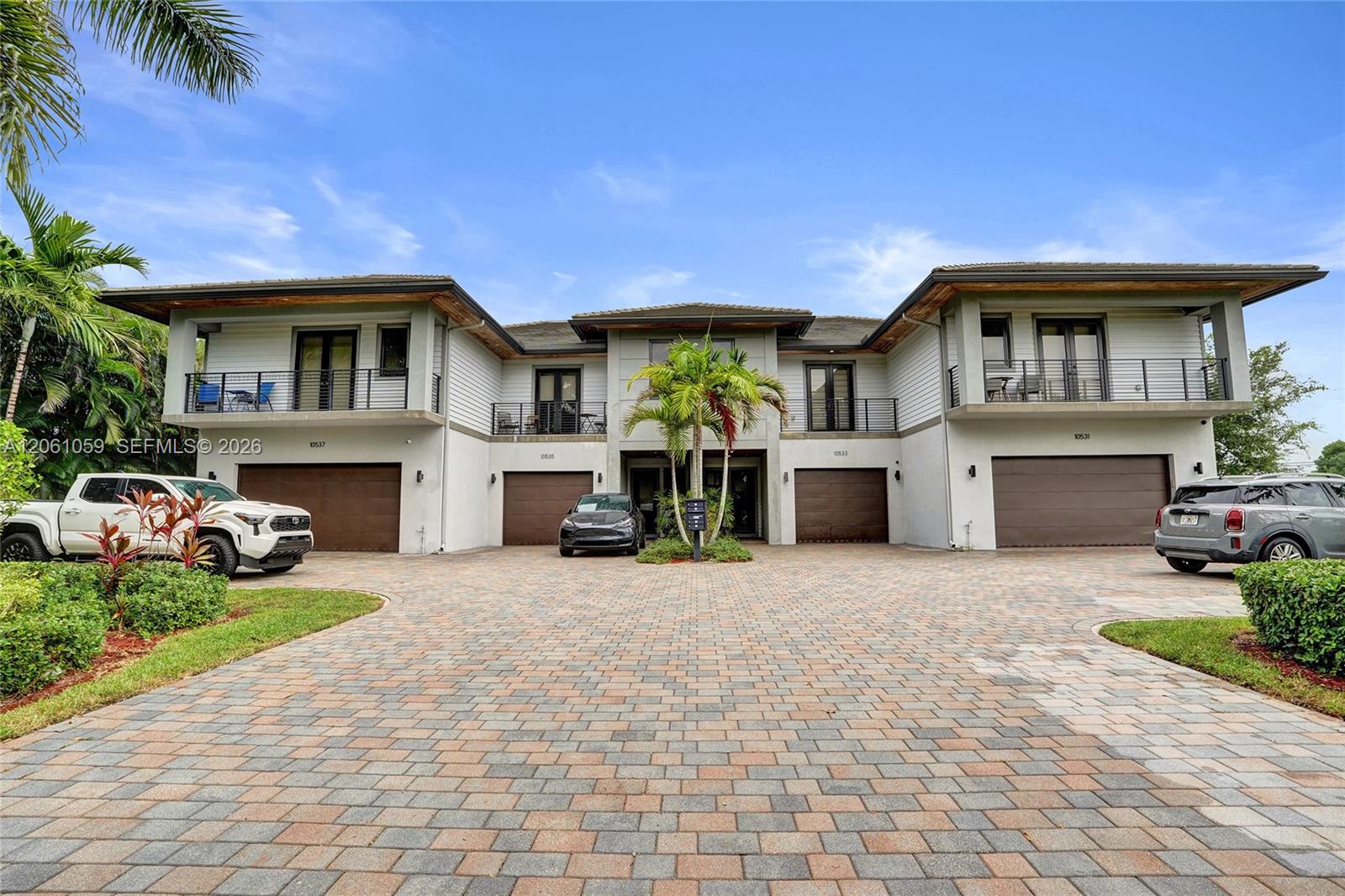 10533 NW 28th Ct, Coral Springs FL 33065