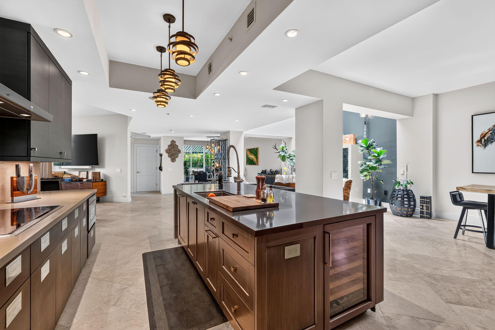 411 N NEW RIVER Drive E # 2 — Photo 5