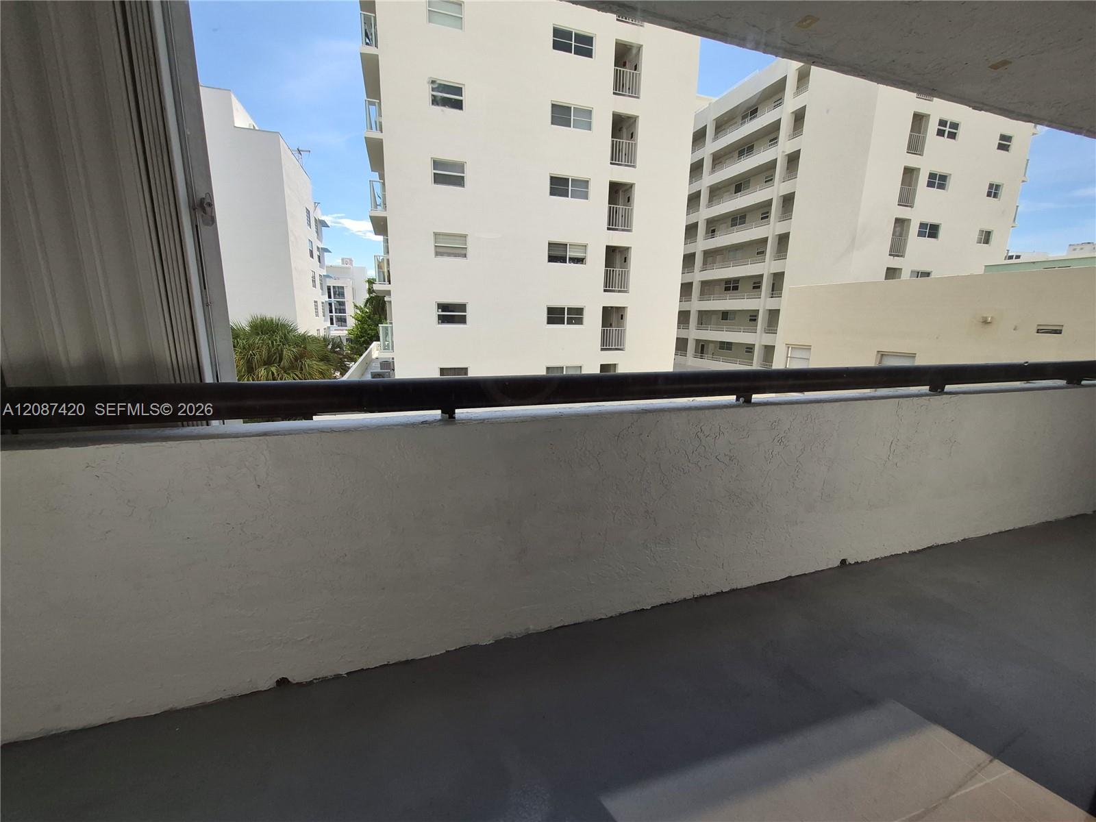 1775 Washington Ave # 4A — Photo 5