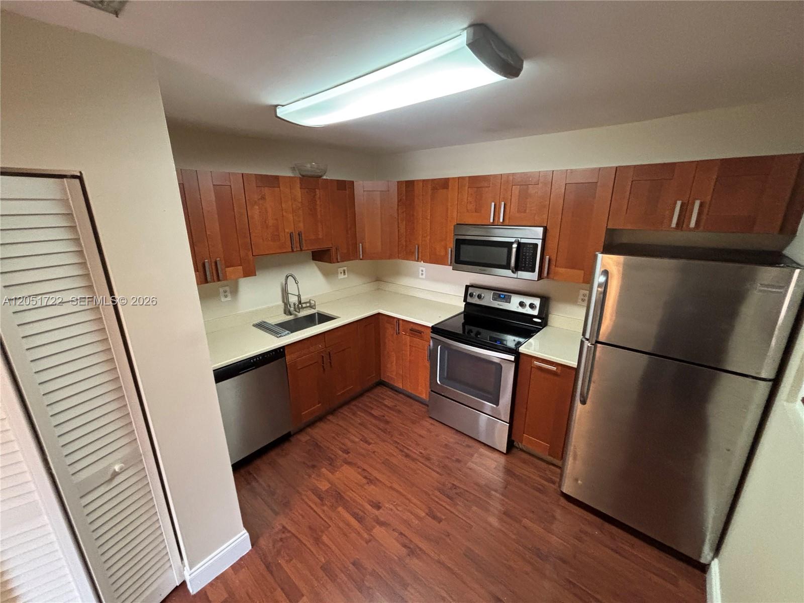 10521 Mahogany Key Cir # 204, Miami FL 33196