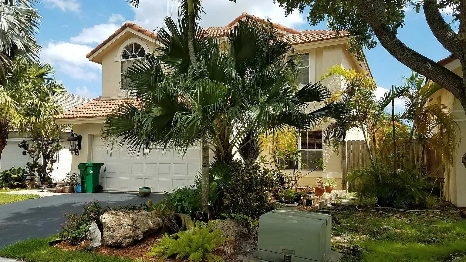 6930 NW 28th Street, Margate FL 33063