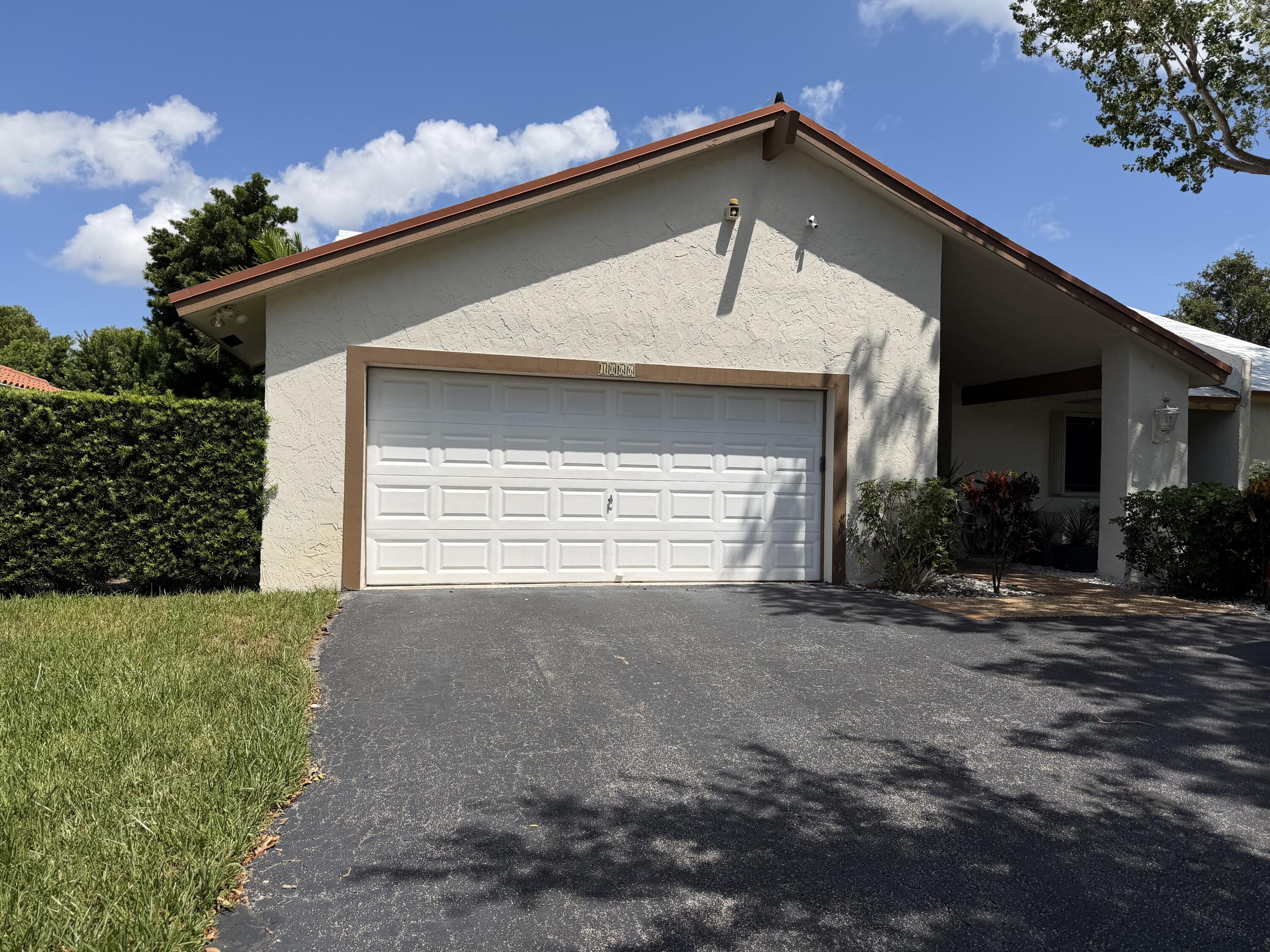 1066 NW 97th Avenue, Plantation FL 33322