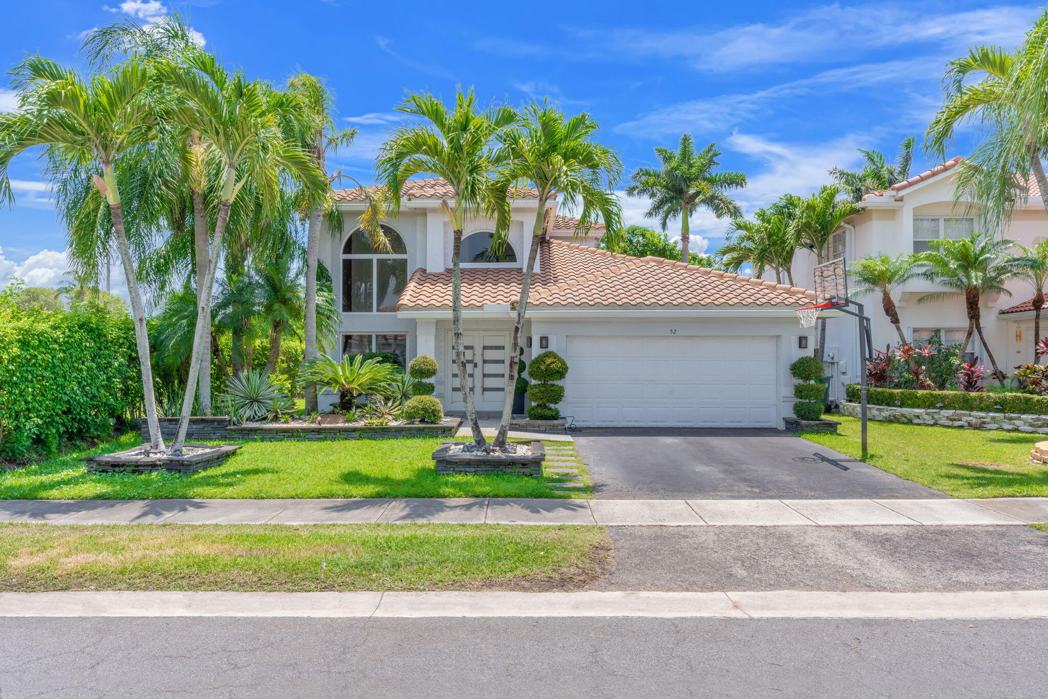 52 Gables Boulevard — Photo 4