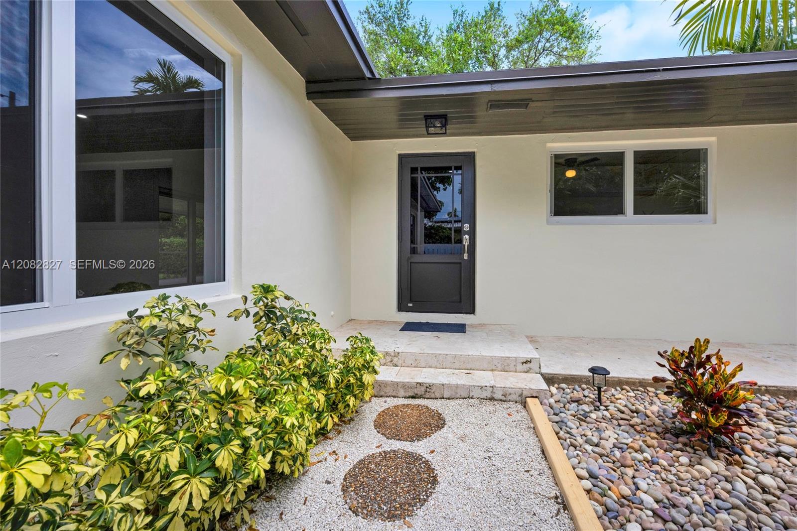 6331 SW 62nd Ter — Photo 5