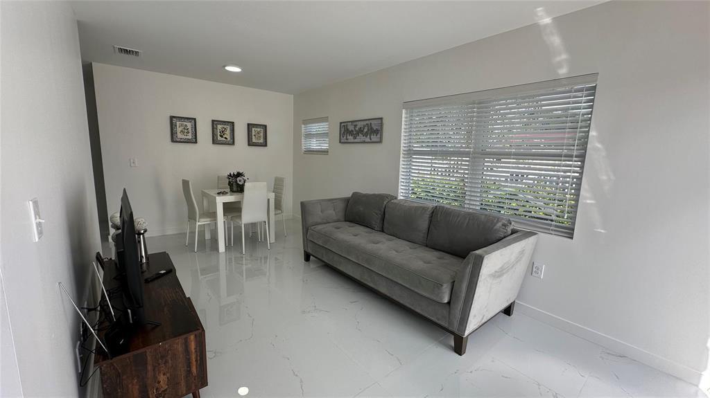 1101 NW 26TH Street View 7