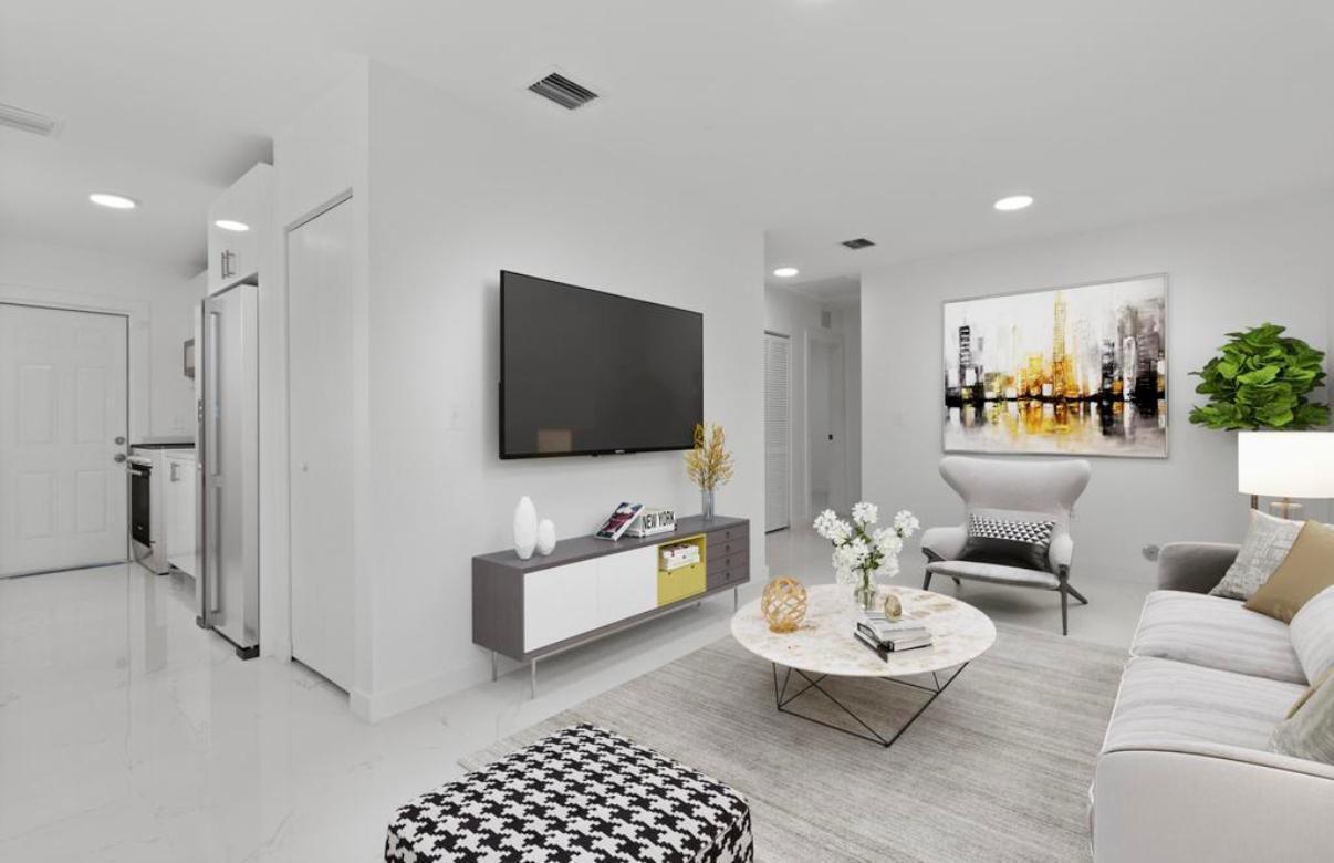 1101 NW 26TH Street View 3