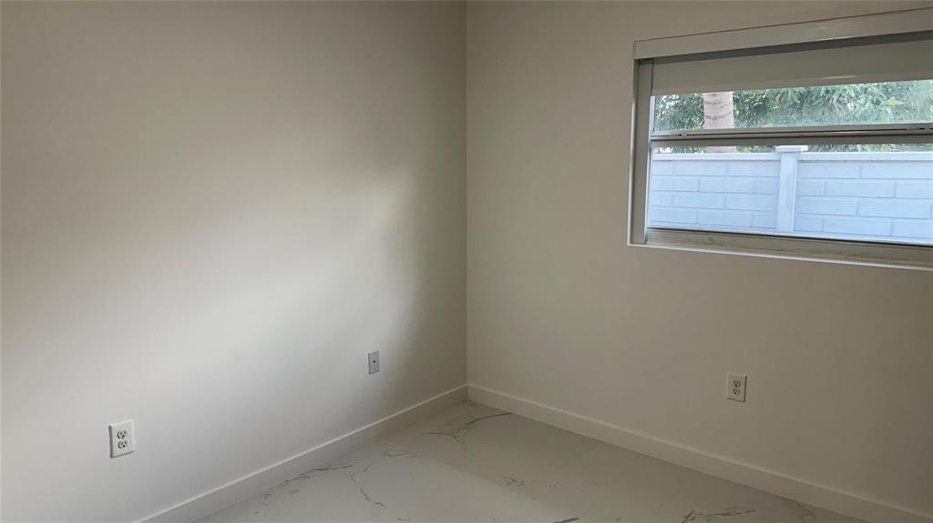 1101 NW 26TH Street View 9