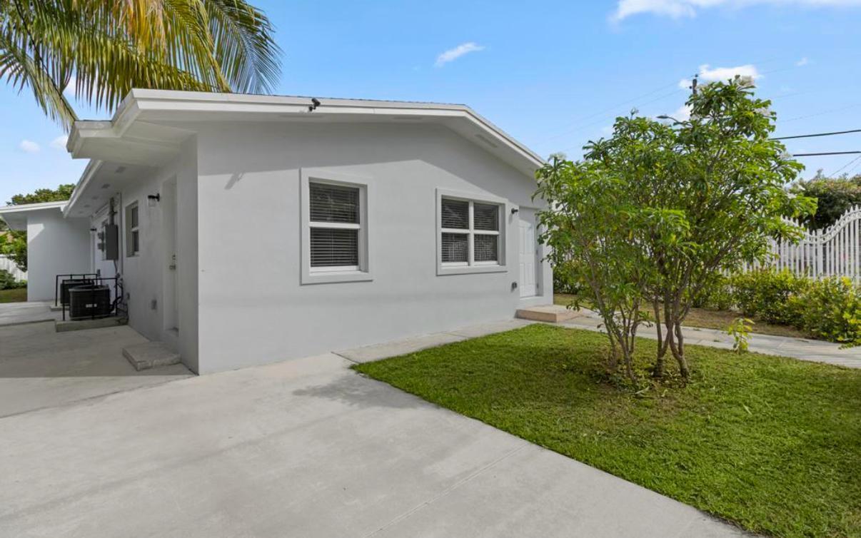1101 NW 26TH Street View 1