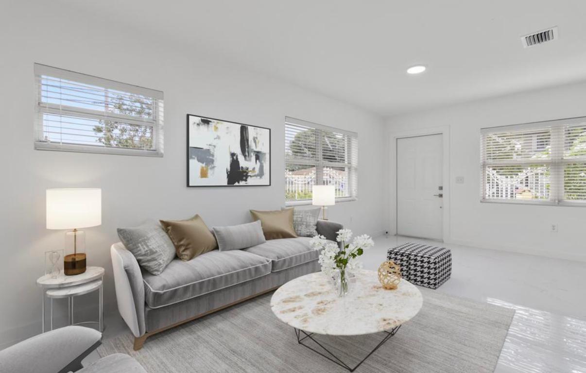 1101 NW 26TH Street View 4