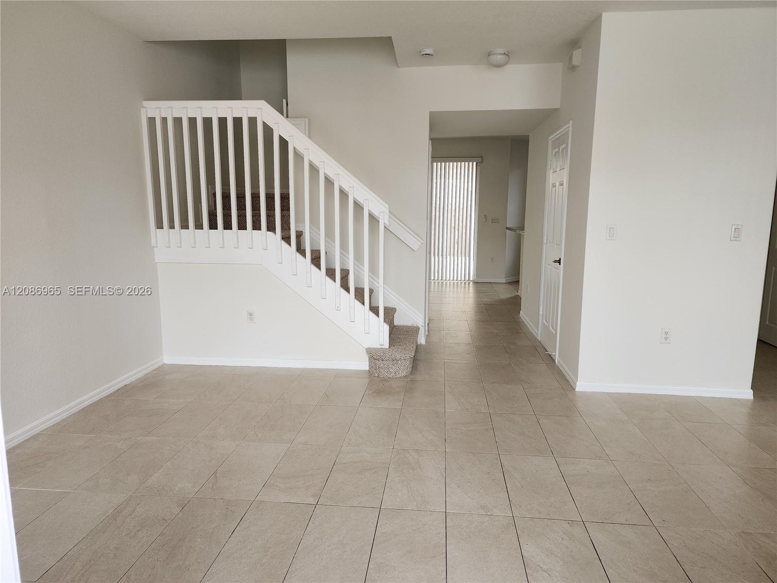 10831 SW 240th Ln — Photo 4