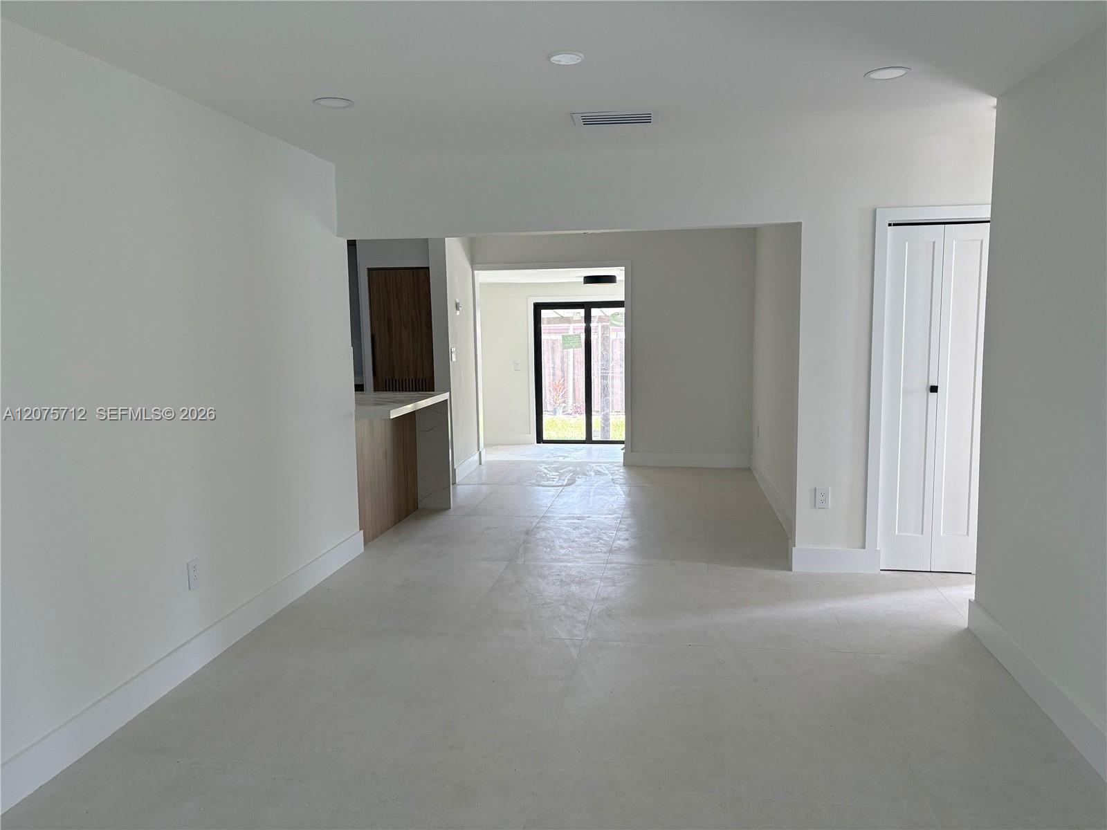 4291 SW 14th St — Photo 5