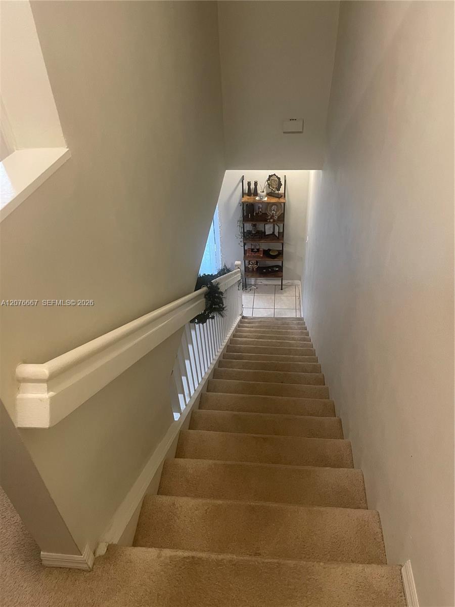 1522 Barcelona Way # 20 — Photo 4