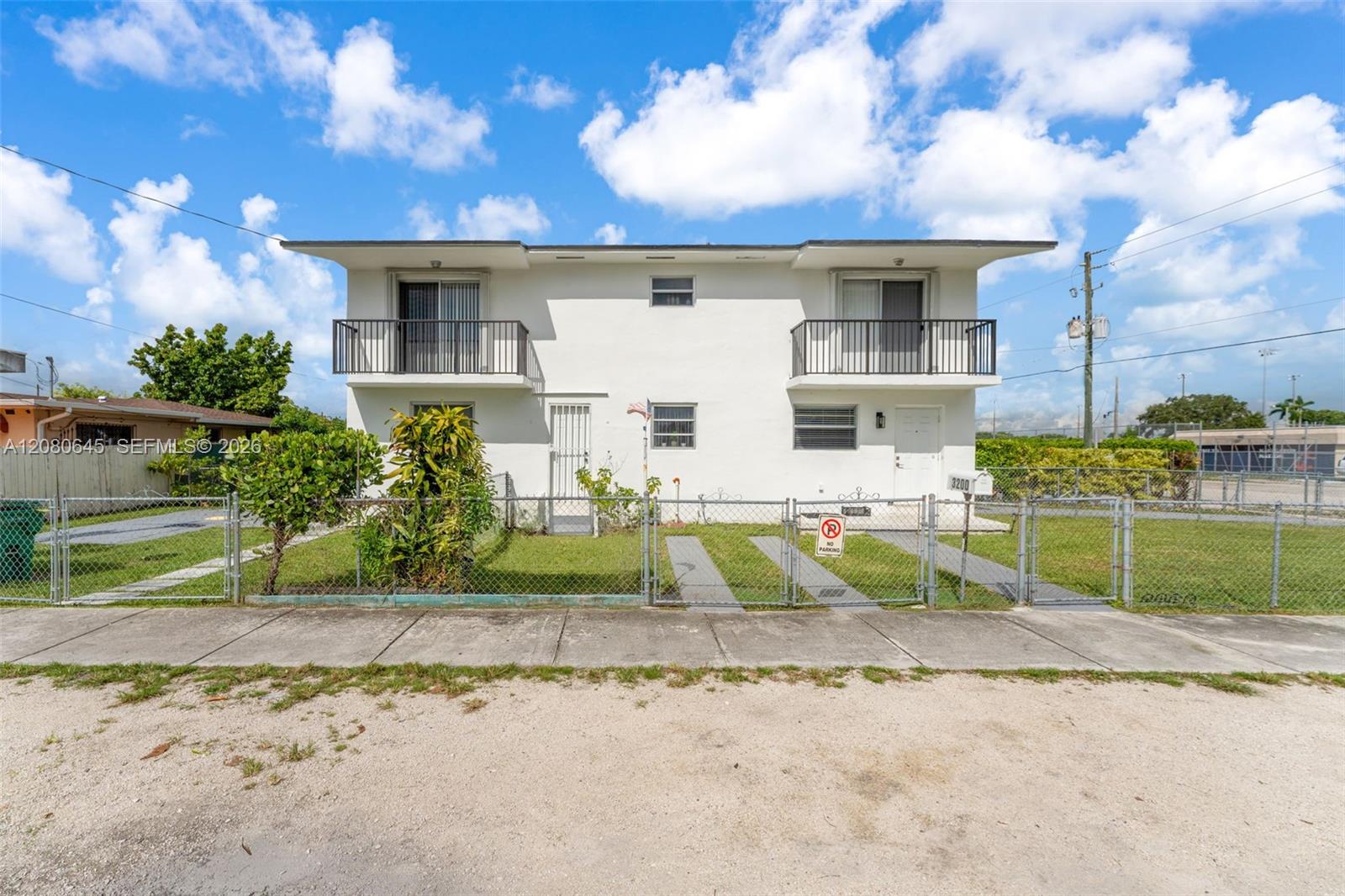 3200 SW 88th Pl, Miami FL 33165