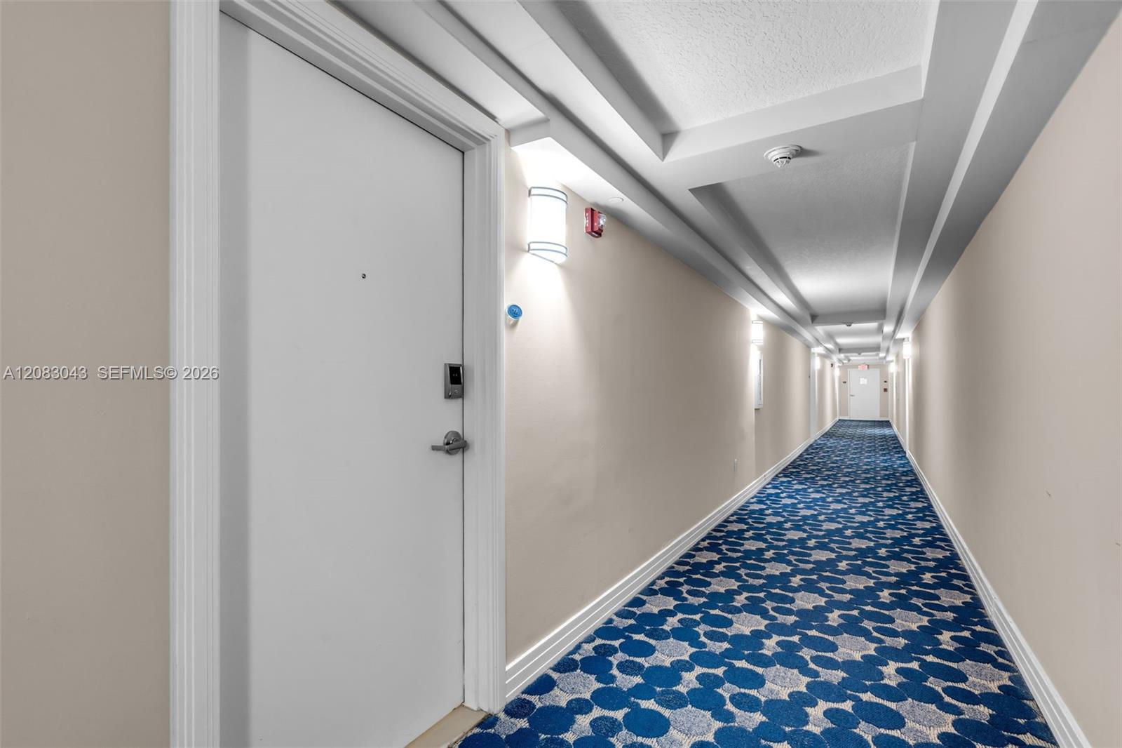 6917 Collins Ave # 706 — Photo 3
