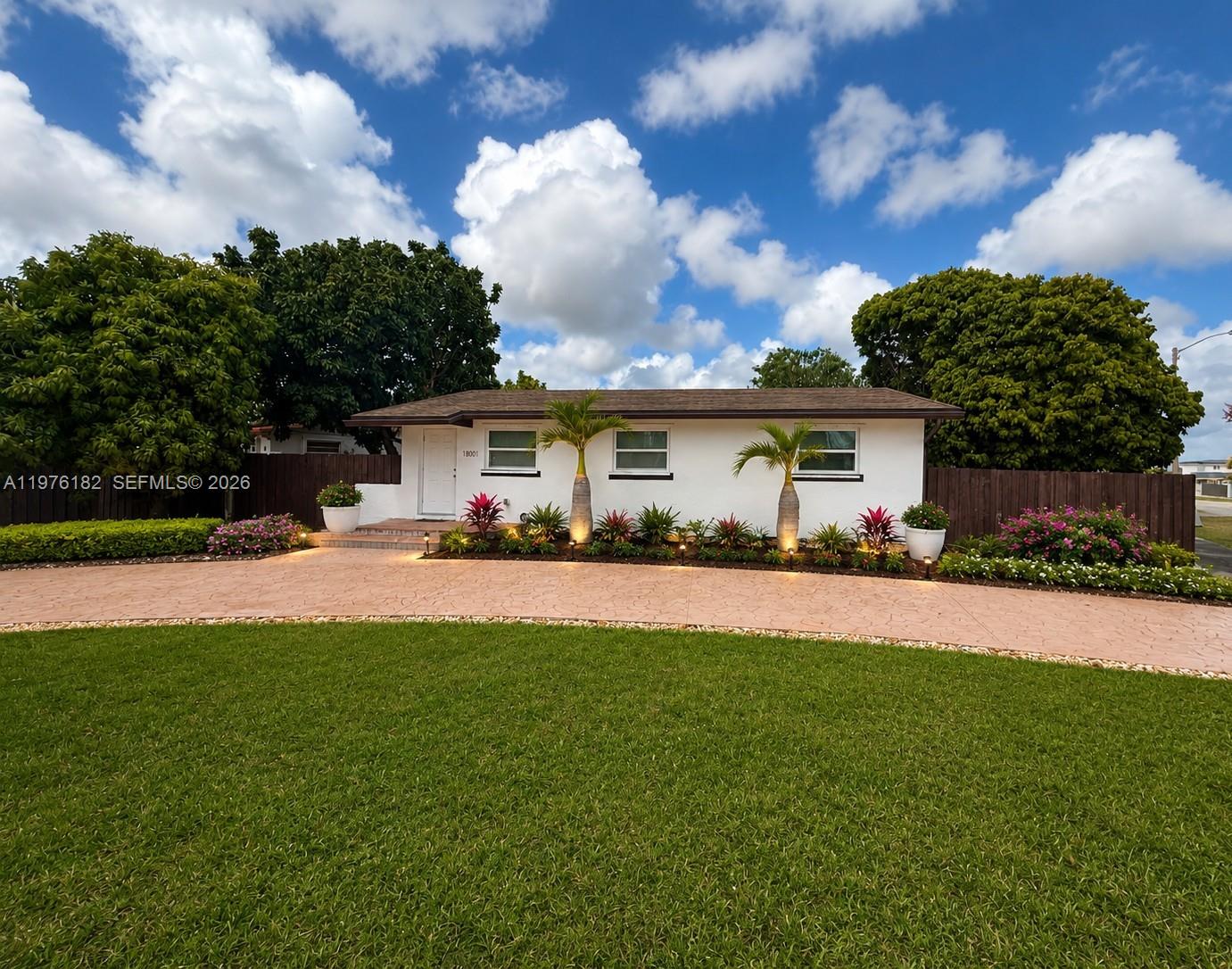 11801 SW 180th St, Miami FL 33177