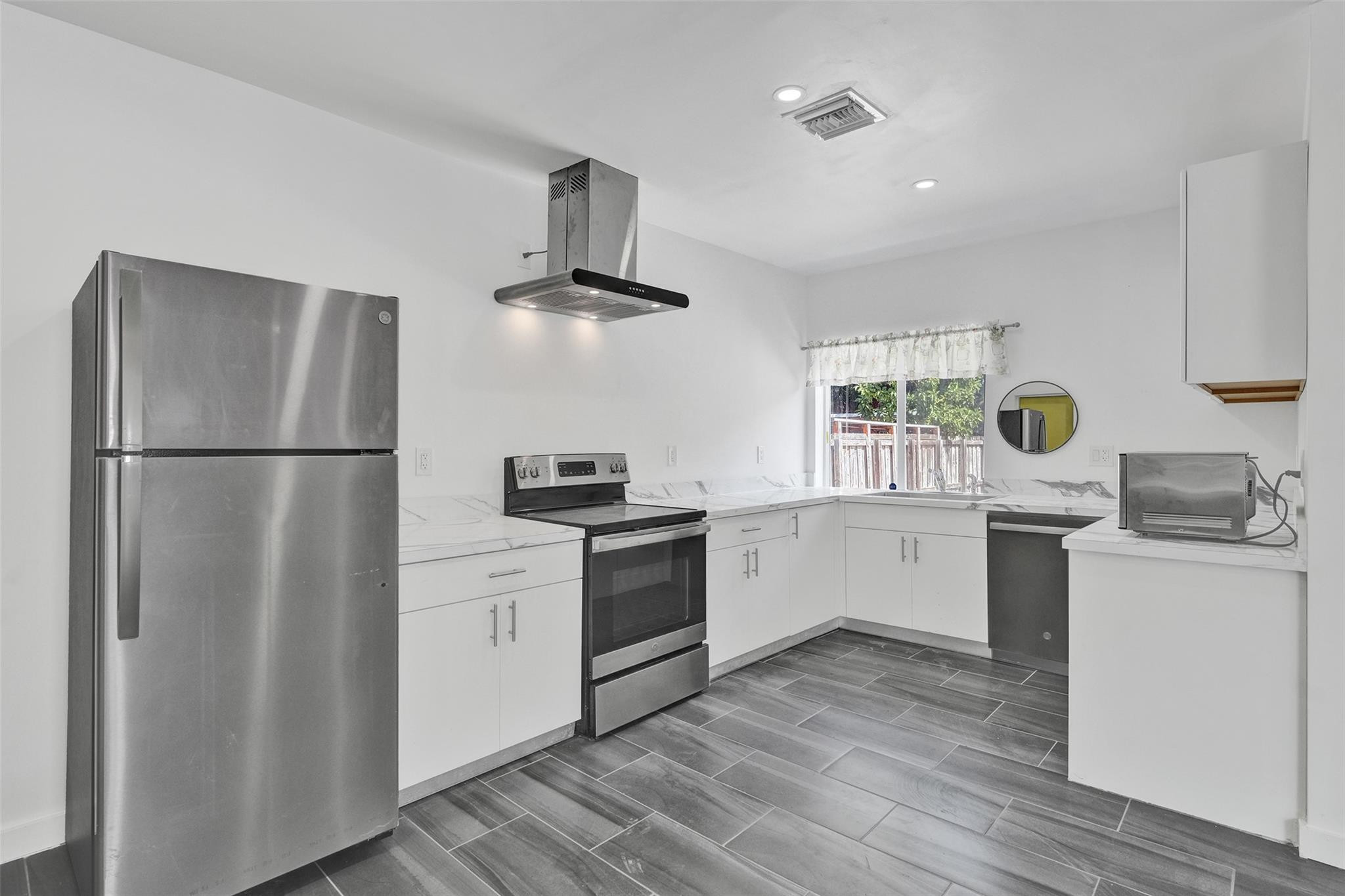 1904 SE 1st Avenue, Fort Lauderdale FL 33316