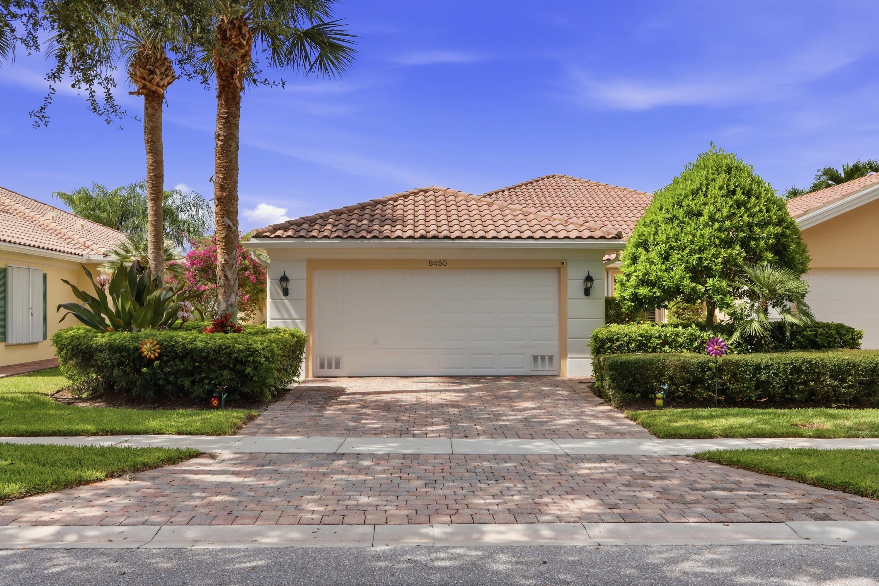8450 SAINT JOHNS Court, Wellington FL 33414