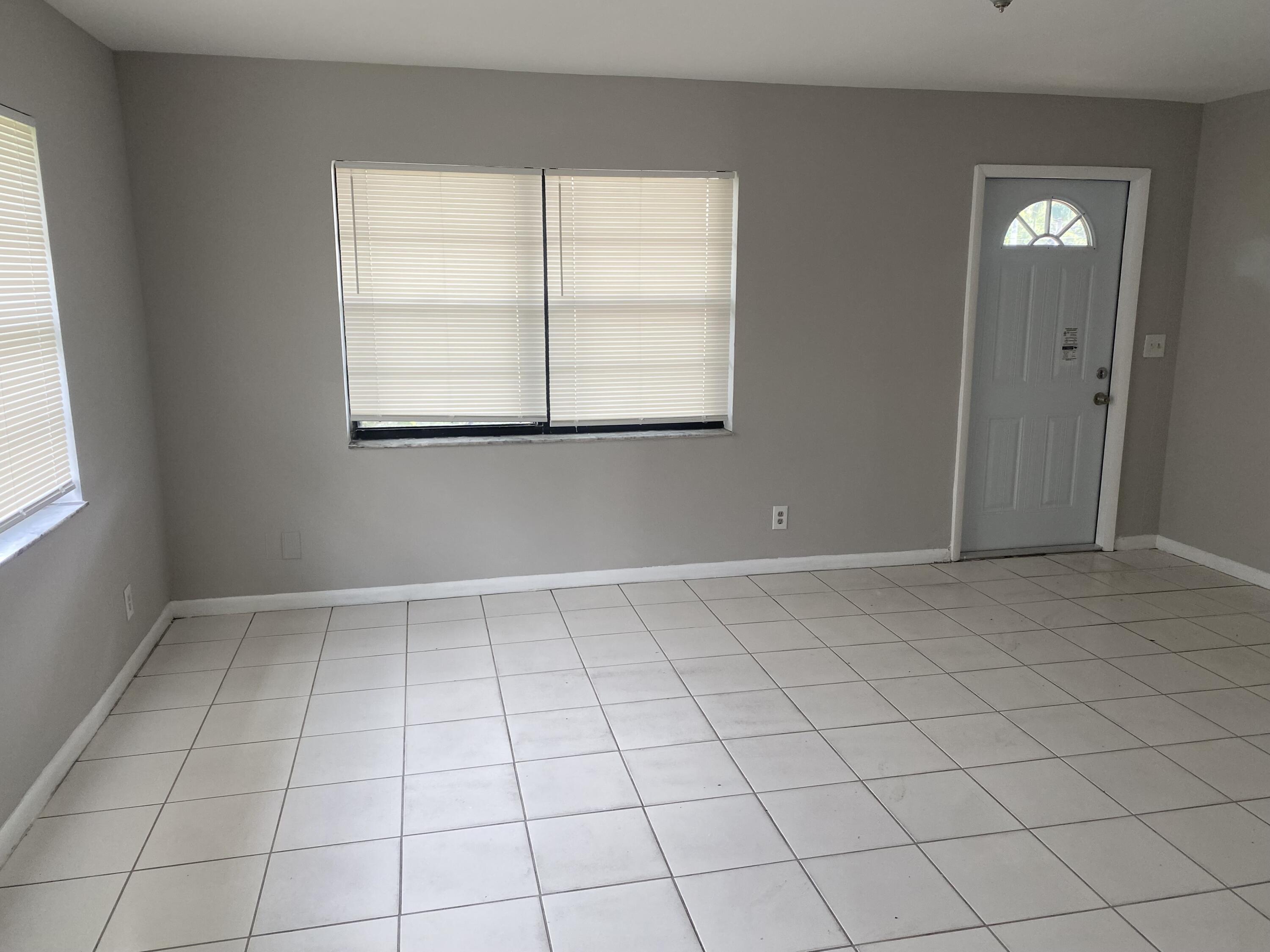 4714 Summit Villas, West Palm Beach FL 33415