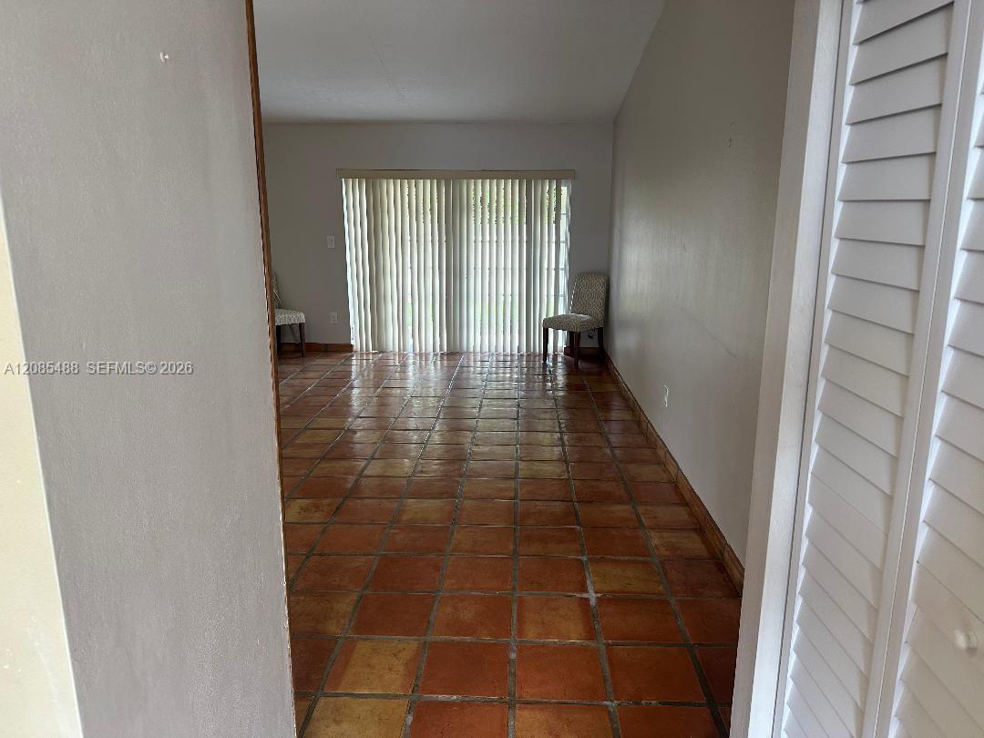 10836 SW 123rd Pl — Photo 3