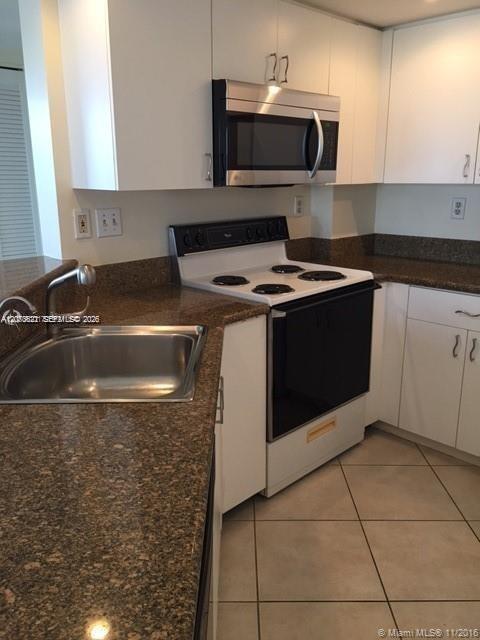 2351 Douglas Rd # 909 — Photo 4