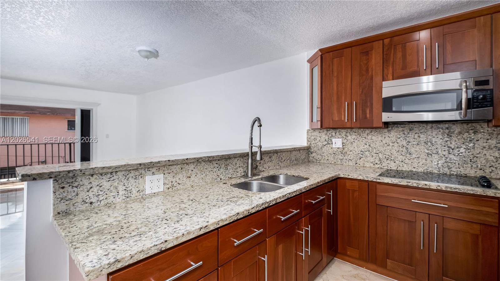 4390 W 12th Ln # 18B, Hialeah FL 33012