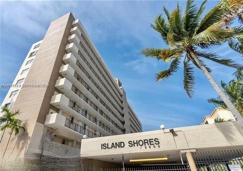 2903 N Miami Beach Blvd # 906, North Miami Beach FL 33160