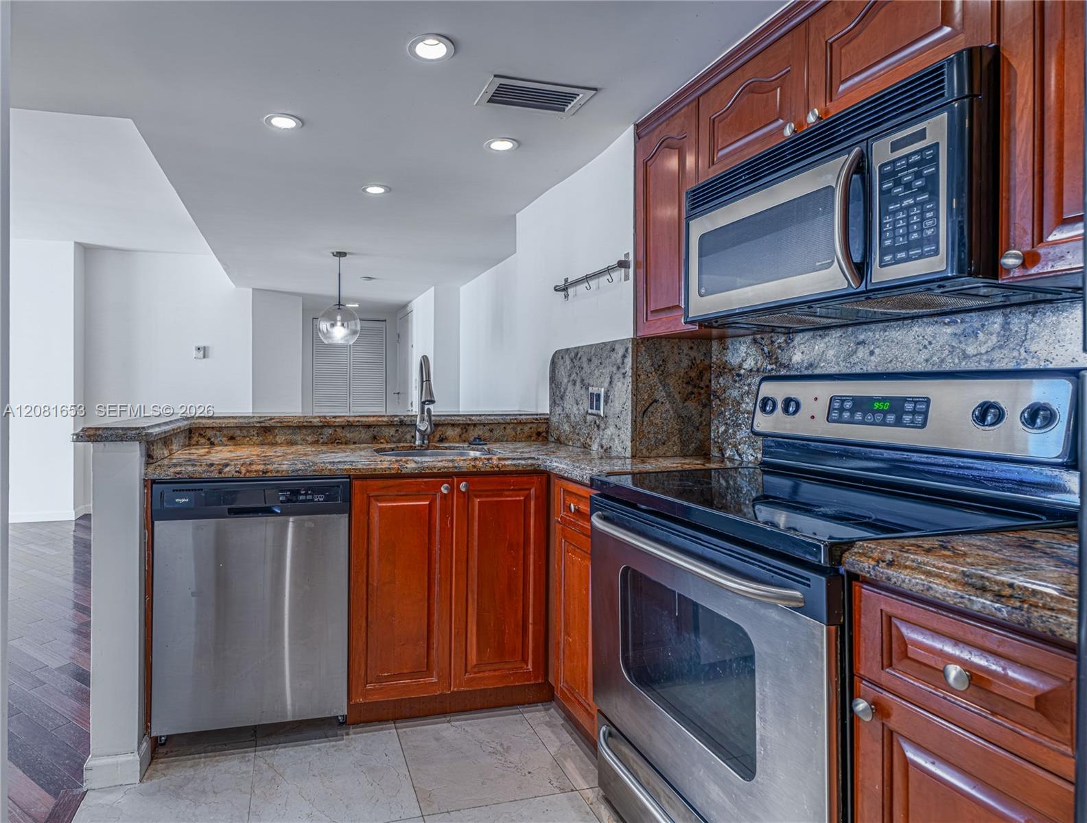 770 Claughton Island Dr # 1603 — Photo 3