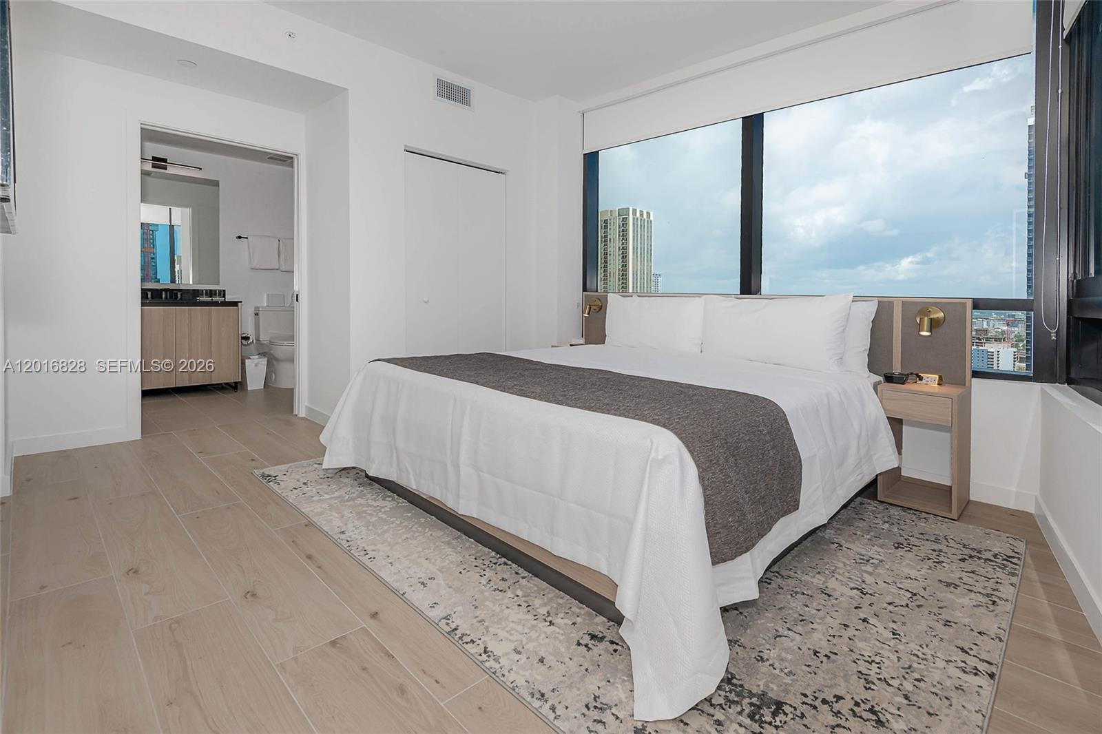 225 N Miami Ave # 2801 — Photo 3