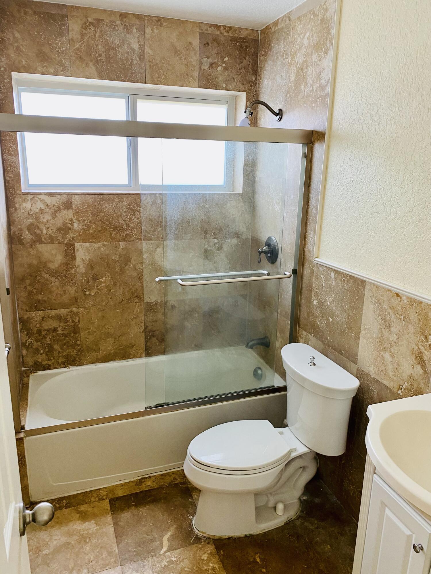 4559 NW 16th Way — Photo 3