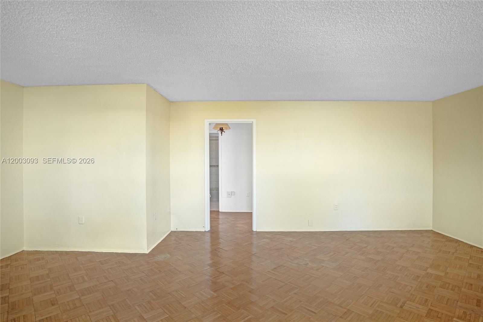 2400 NE 9th St # 603 — Photo 5