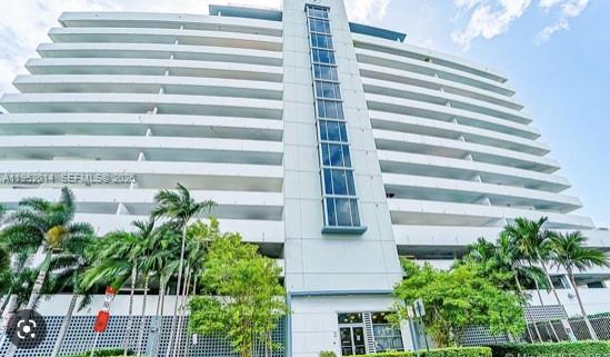 36 NW 6th Ave # 603, Miami FL 33128