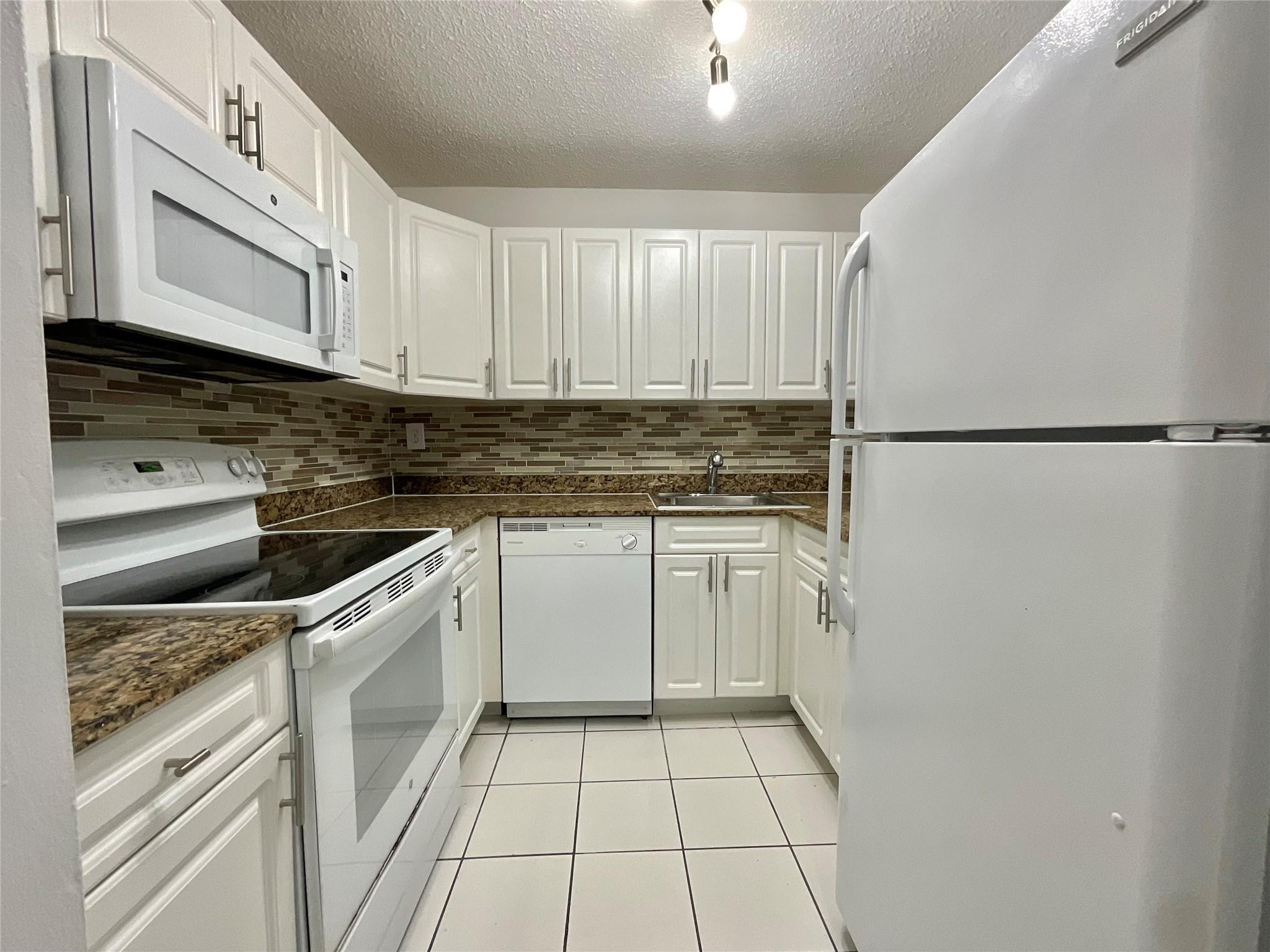 9517 Fontainebleau Boulevard # 604, Miami FL 33172