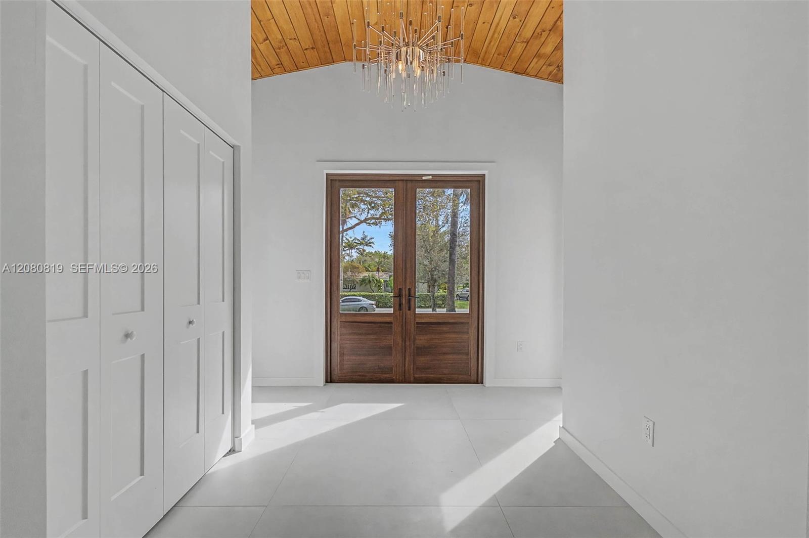 12940 SW 73rd Ave — Photo 4
