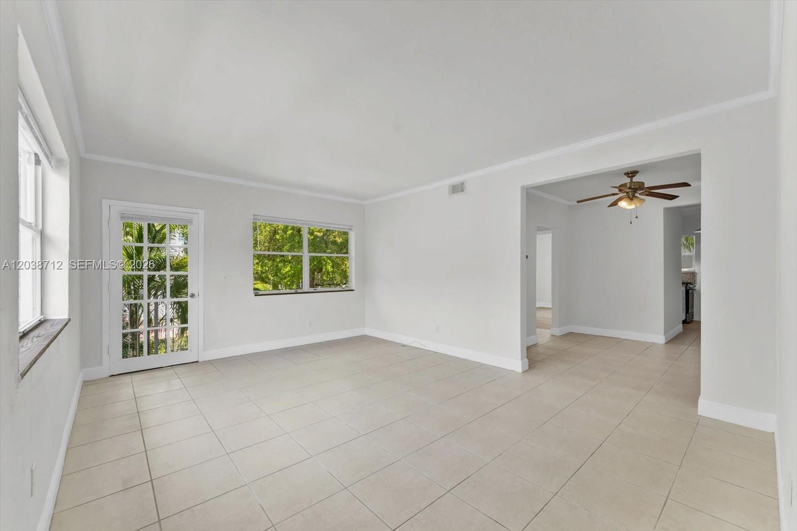 653 Michigan AV # 15, Miami Beach FL 33139