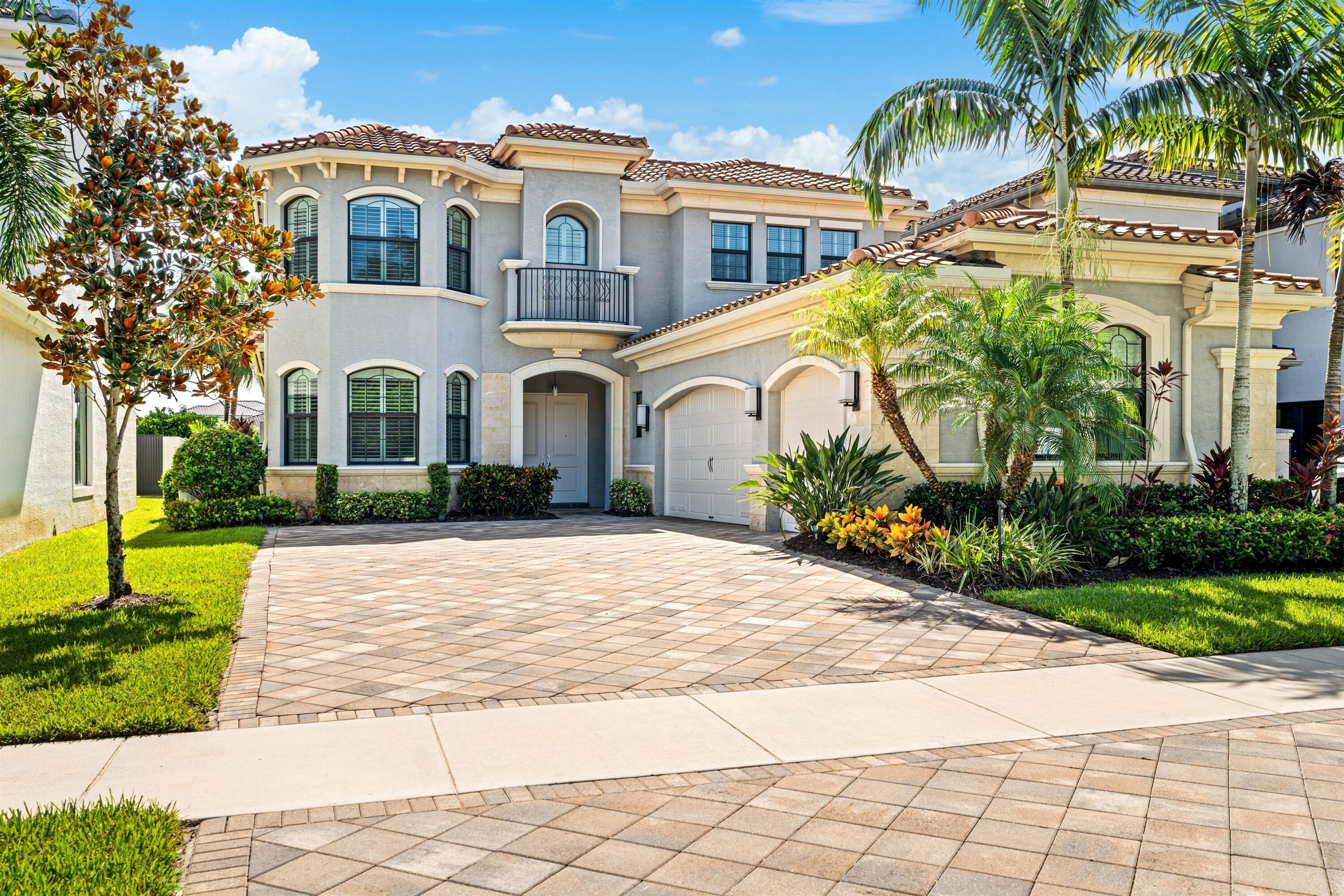 9889 Bozzano Drive, Delray Beach FL 33446
