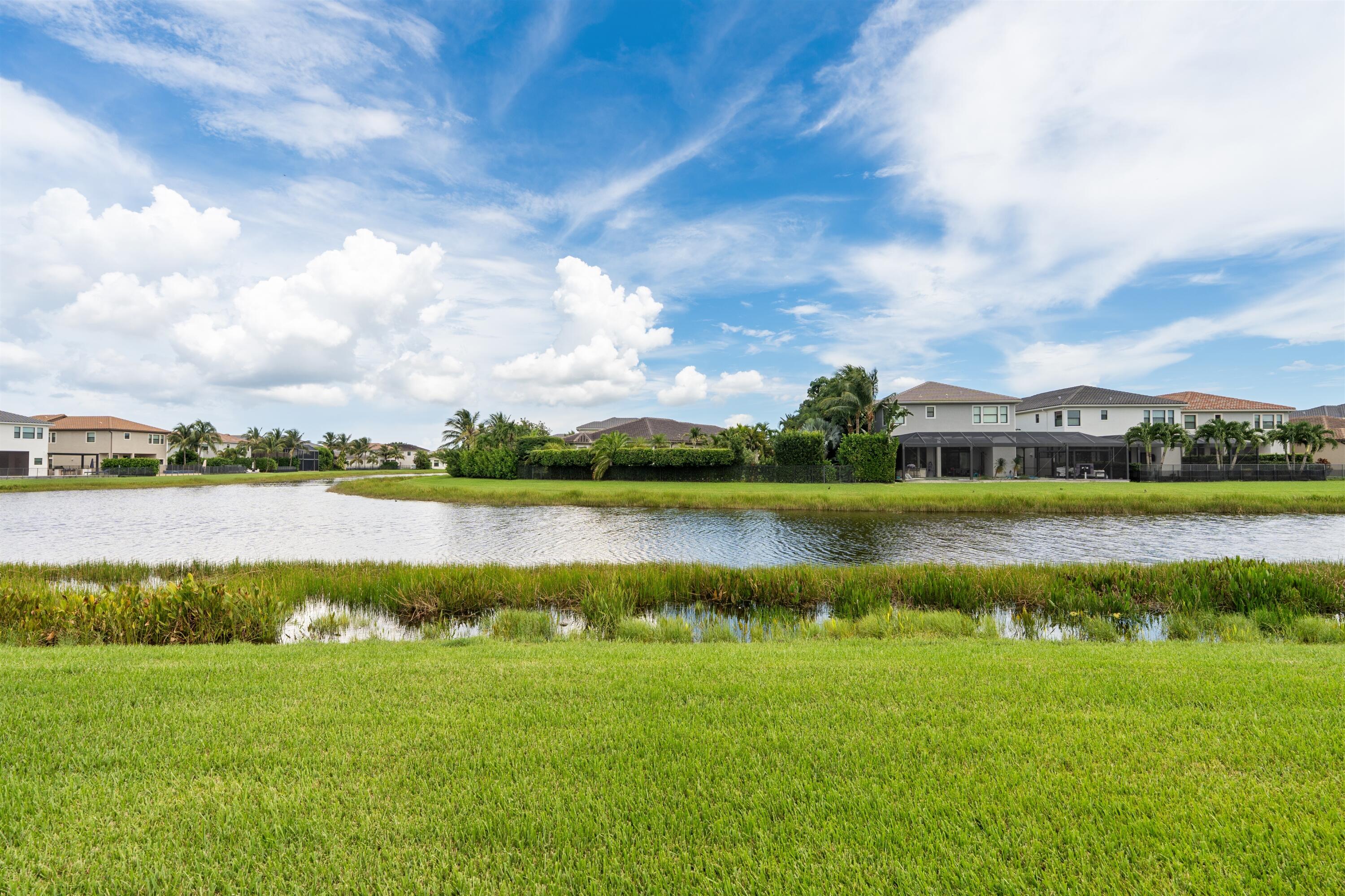 9889 Bozzano Drive — Photo 3