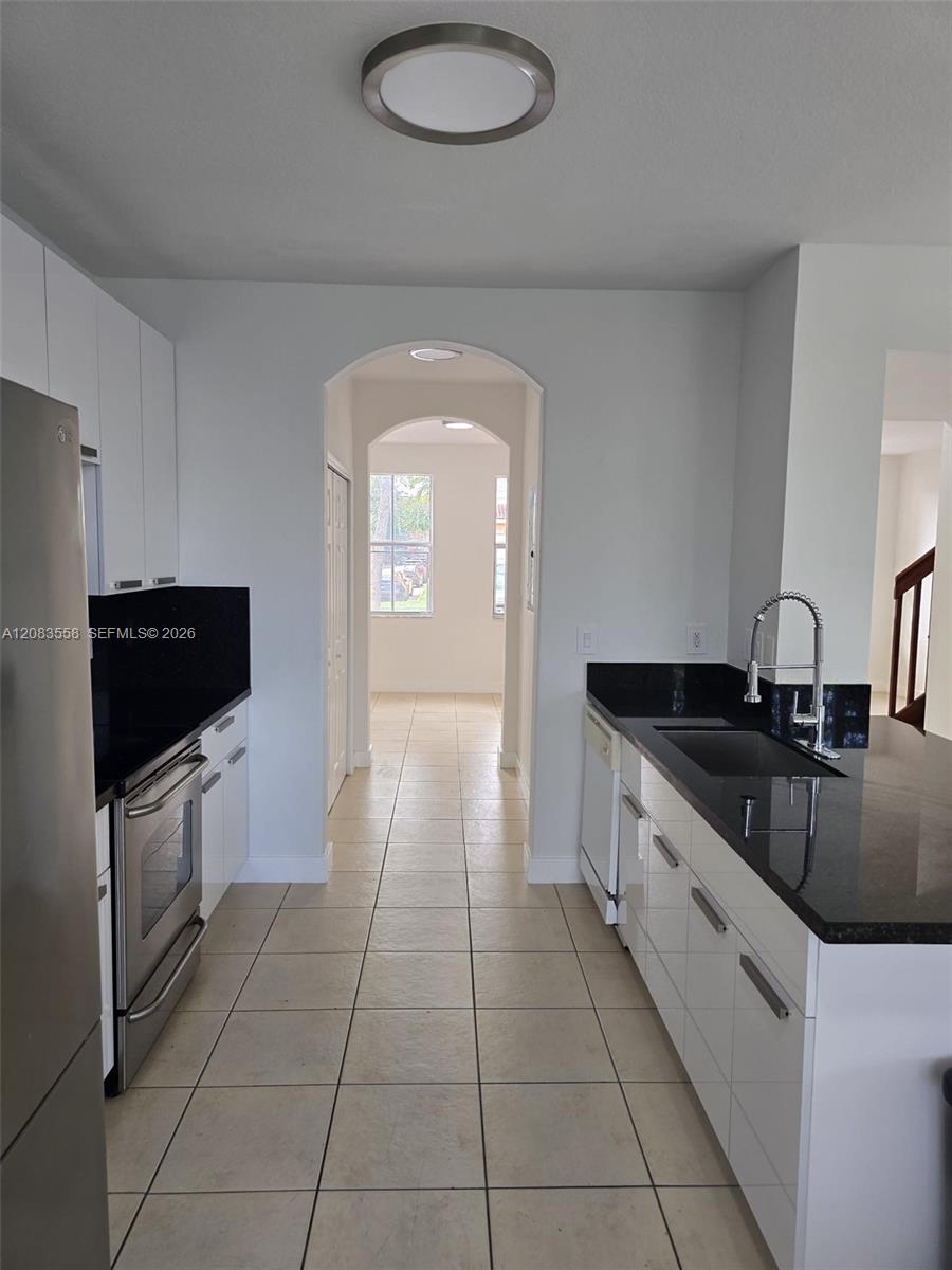 10824 SW 240th Ln — Photo 4