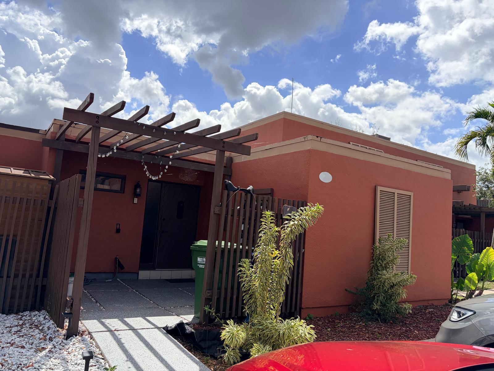 1641 Fairway Road, Pembroke Pines FL 33026