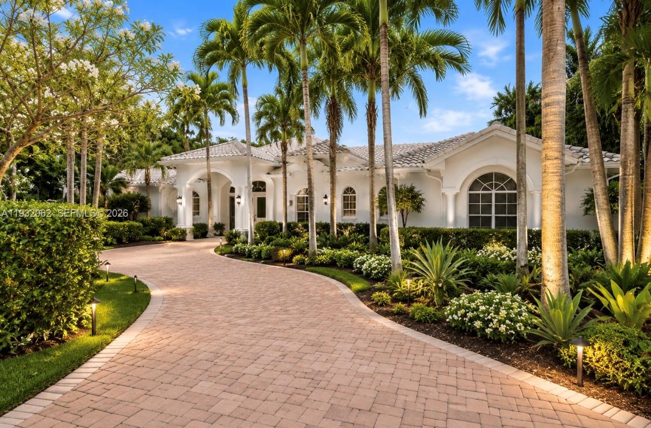 11825 S Mitchell Manor Cir — Photo 4