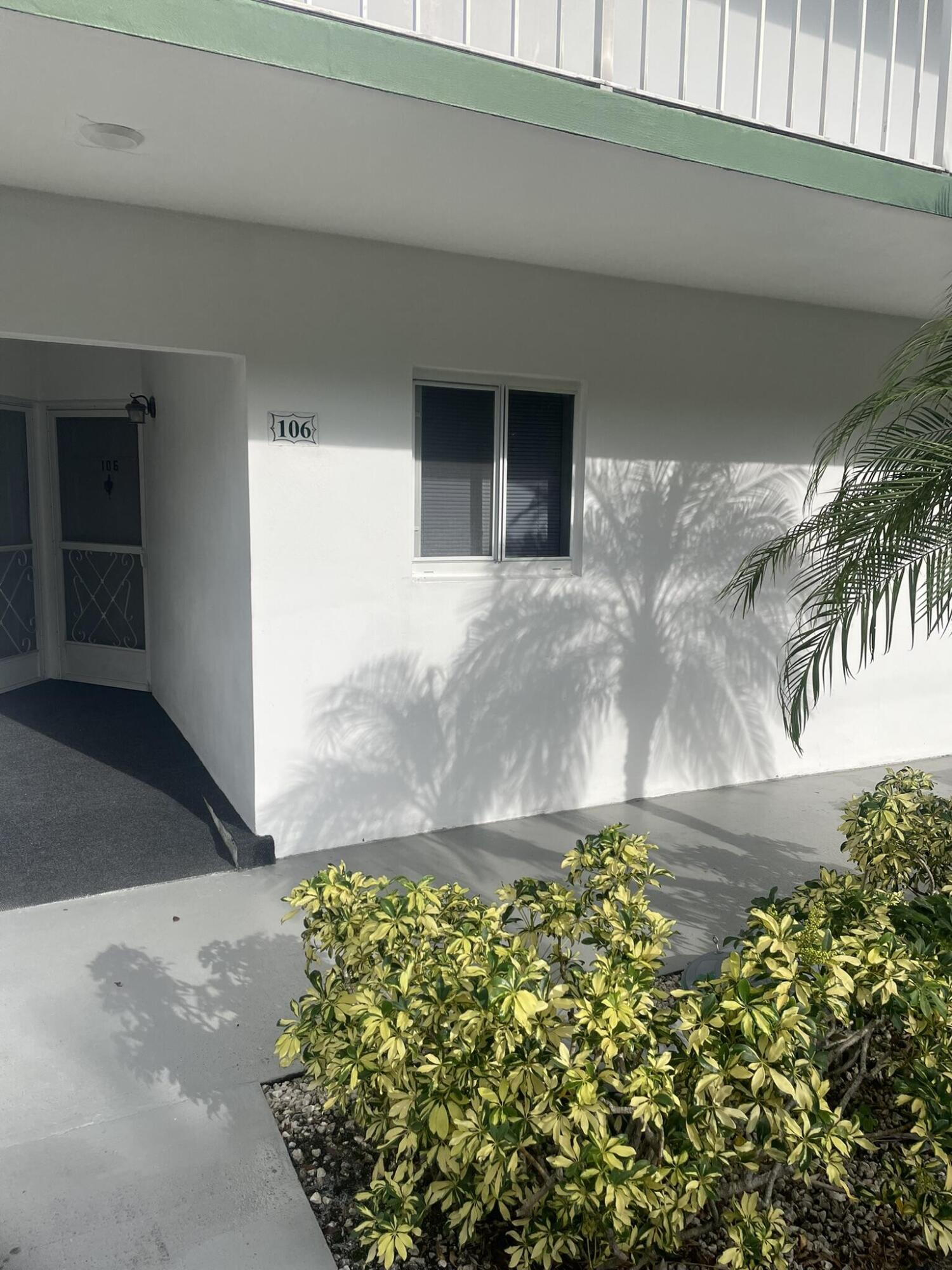 2 Garden Street # 106m, Tequesta FL 33469