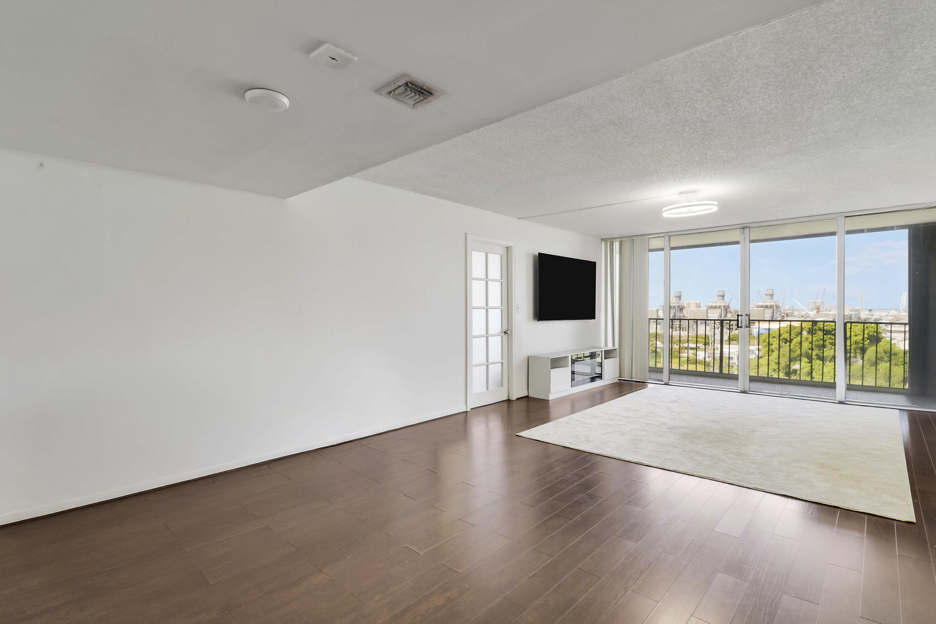 5600 N FLAGLER Drive # 1001 — Photo 5
