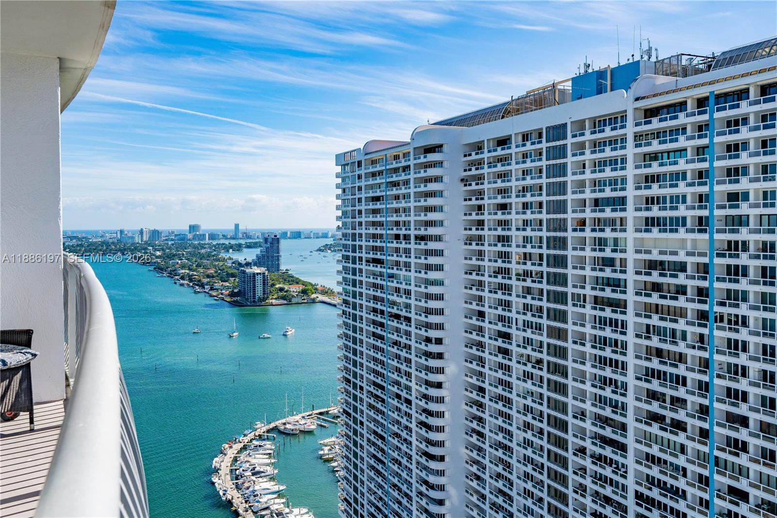1750 N Bayshore Dr # 3410 View 1