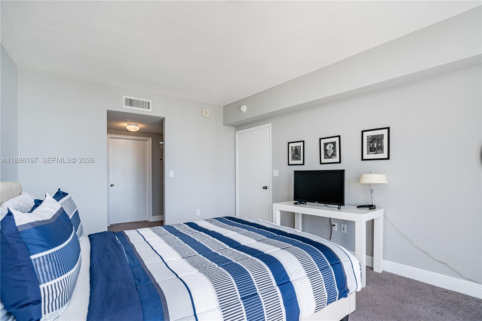 1750 N Bayshore Dr # 3410 View 3