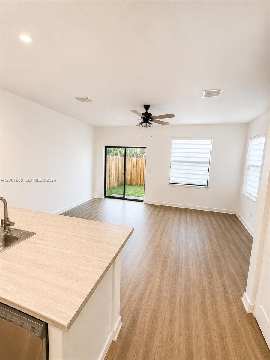 18120 SW 148th Rd — Photo 3