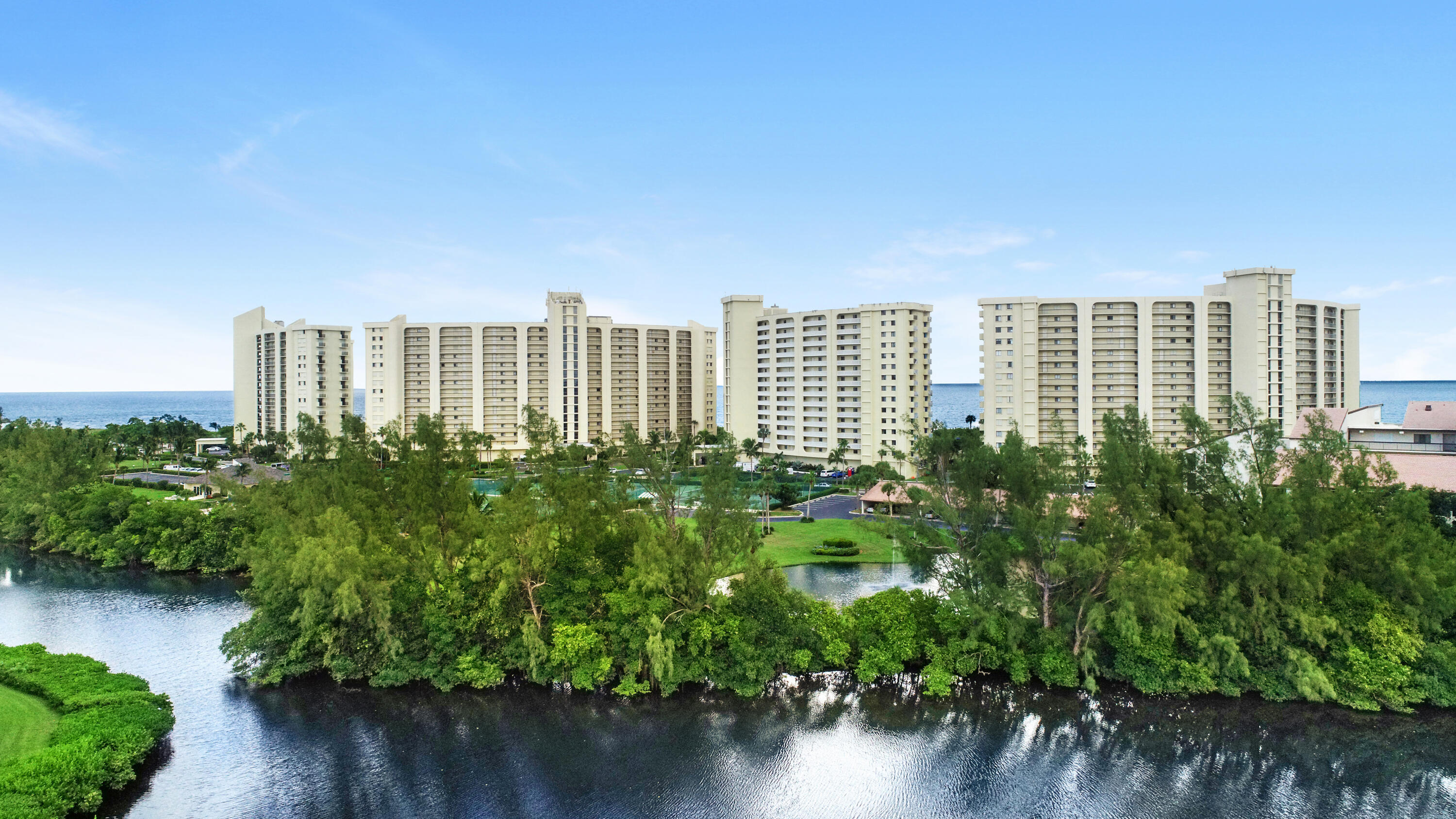 200 OCEAN TRAIL Way # 510, Jupiter FL 33477