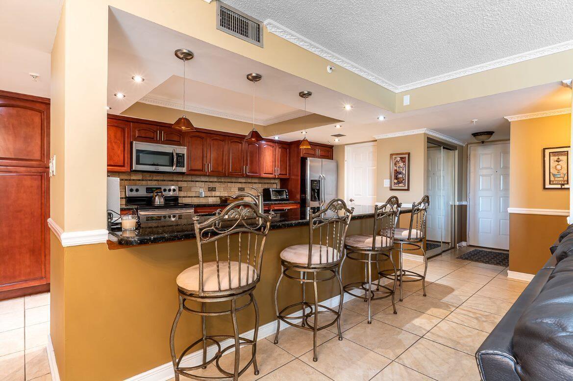1915 Lavers Circle # E309, Delray Beach FL 33444
