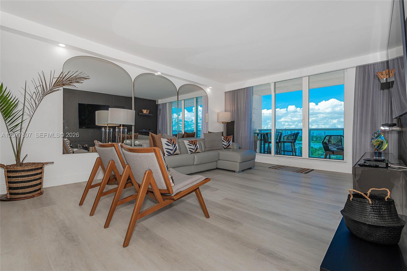 2301 Collins Ave # 1134 — Photo 5