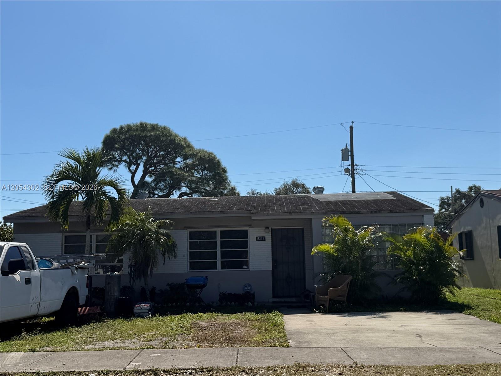 1828 NW 152nd St, Miami Gardens FL 33054